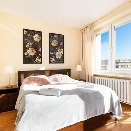 Apartments City Center Krucza By Renters Варшава Экстерьер фото